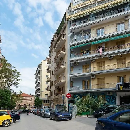 Brand-new Modern Flat In Heart Of * Salonic